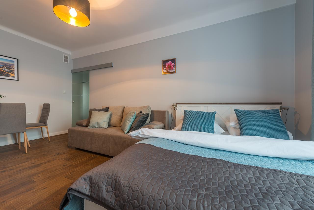 Chmielna 73 P&O Serviced Apartments Warsaw Exterior photo