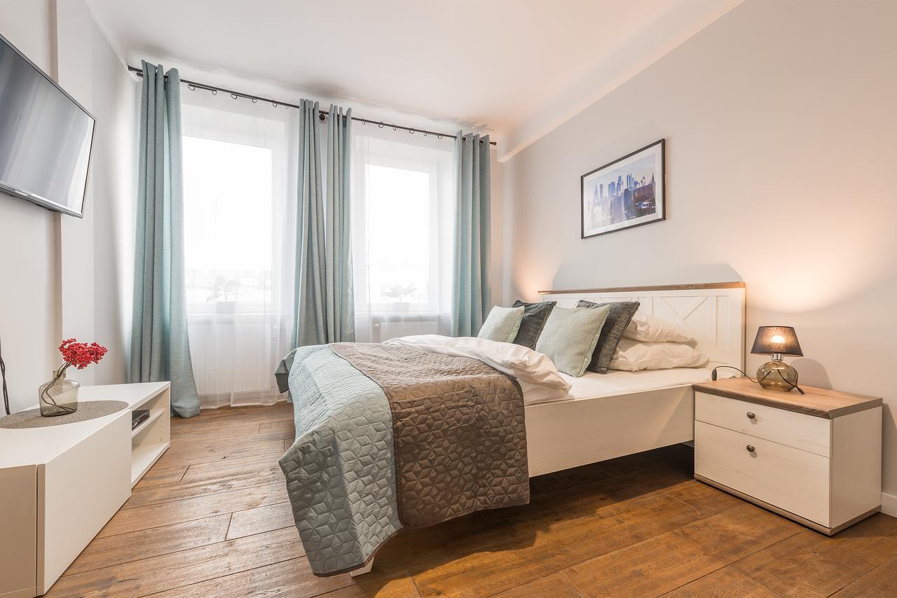Chmielna 73 P&O Serviced Apartments Warsaw Exterior photo