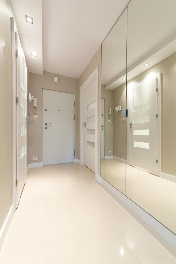 Chmielna 73 P&O Serviced Apartments Warsaw Exterior photo
